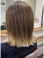 ランプ(Lamp) くびレイヤー グレーベージュ 白髪染め 白髪ぼかし 髪質改善