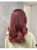 ピンクベージュ