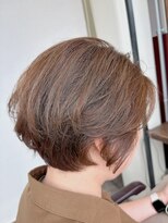 ルーファス 恵比寿 渋谷(Ruufus)&nbsp;40代50代大人ショートボブ/恵比寿渋谷/白髪ぼかしハイライト2605
