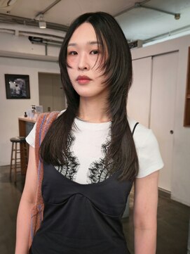 マカロニコースト(macaroni coast) 前髪なしのレイヤーカット ハッシュカット