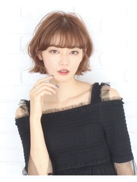 カグヤ ヘアーリンク 森小路店(華月 Hair L.I.N.C.) 外ハネ×ショート