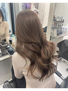 アディション 新宿(ADITION) ミルクティーグレージュ