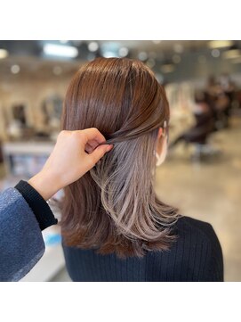 ヘアアンドメイク アース 聖蹟桜ヶ丘店(HAIR&MAKE EARTH) 艶髪インナーカラー