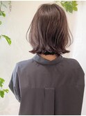 グレージュ くびれミディアム 外ハネ
