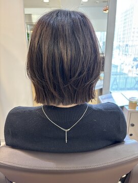 ジ エクト ヴィシア 心斎橋店(The Ect VIXIA) レイヤーカット　ウルフレイヤー　オリーブカラー　ボブウルフ