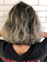 ディーバ 横浜(D.I.E.V.A)&nbsp;20代30代40代大人可愛い外国人風レイヤーボブゆるふわグレージュ