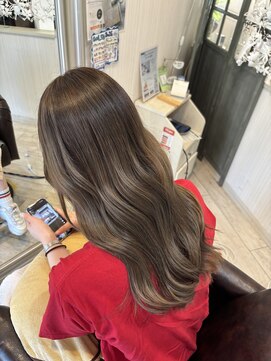 クラウン ヘア ラウンジ(CROWN hair lounge) 【クラウン】20代30代40代　バレイヤージュ風カラ×ゆるウェーブ