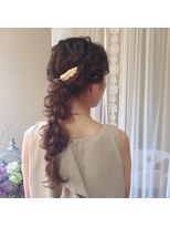 ルース ヘアアンドメイク(Luz hair&make)&nbsp;四つ編みヘア