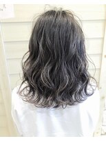 モアナ バイ ヘッドライト 沖縄豊見城店(Moana by HEADLIGHT)&nbsp;デジタルパーマ☆大人可愛い☆アッシュグレー