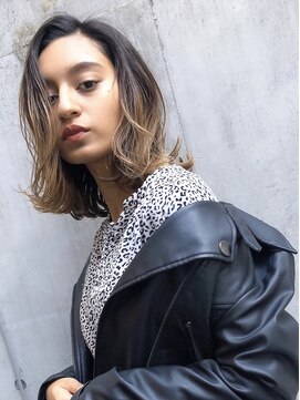 メリー(merry craftsman's factory) 外国人風バレイヤージュハイライトカラーアッシュベージュ