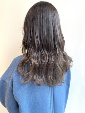 クイントネオリーブ 自由が丘正面口店(quint:neolive) ロング × cinnamon beige