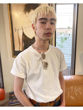 コレットヘア(Colette hair) ホワイト×ショート