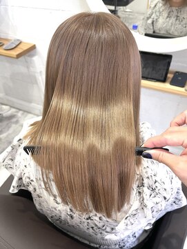 アムヘアー(A.M. hair) ケアブリーチWカラー