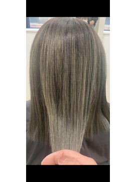 ニコデュエ 本厚木(nico. due) カラー、トリートメント