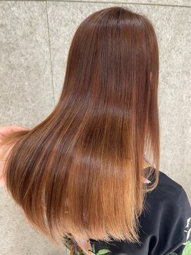 ガーディナ(Gardina) 髪質改善　縮毛矯正　インナーカラー　オレンジベージュ