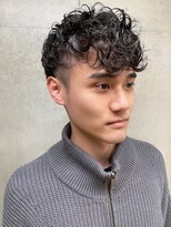 エウペ 渋谷(WEUPE)&nbsp;斜めバング/グレージュカラー/デザインカラー/シルキーベージュ