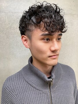 エウペ 渋谷(WEUPE) 斜めバング/グレージュカラー/デザインカラー/シルキーベージュ