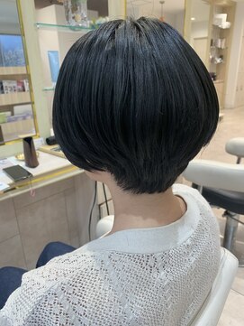 アッシュ 仙川店(Ash) 30代40代50代 大人ナチュラルショートボブ 前髪なし