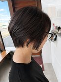 透け感カラーの大人ショートボブ