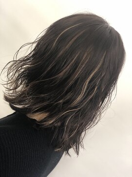 ヘアー ブランシェ 竹城台店(HAIR Branche) おしゃれにできるグレイカラー