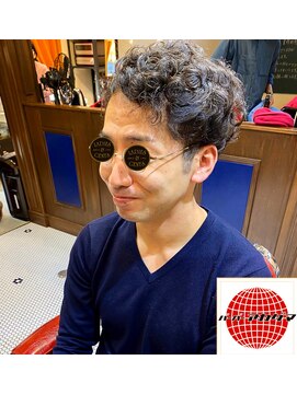 バーバー アカダマ パーマスタイル