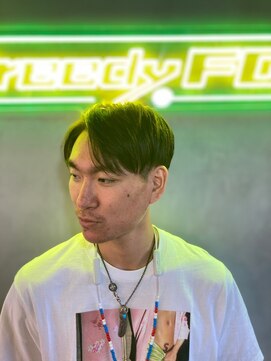 グリーディーフォックス 代々木(Greedy FOX) 韓国マッシュ/センタ-パ-ト/ツイストスパイラル/スキンフェード