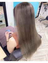 ウル(ulu)&nbsp;ブリーチ２回　バレイヤージュ　ハイライト　名東区