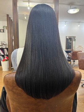 ジースリー 東神奈川店(G-THREE) 髪質改善トリートメントでうるツヤ