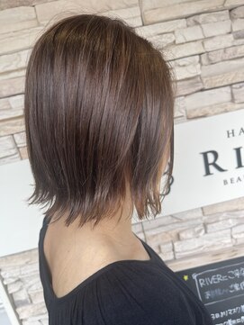 リバー(RIVER) ミディアムボブ