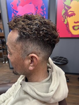 ゼニス(Zenith) フェードパーマ