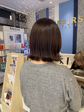 コワファースト 大分(COIFF1RST) 切りっぱなし外はねボブ