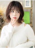 斜めバングくせ毛風ミディアムレイヤーh3川口20代30代40代