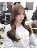 神戸　三宮　レイヤーカット　顔まわりカット　ヘーゼルベージュ