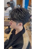 【フェザーショート】刈り上げ 黒髪 パーマ