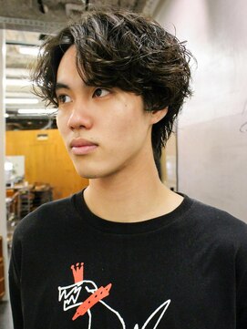 ニール 名古屋 伏見 丸の内(NEELU) シャドウパーマ波巻きパーマスパイラルパーマ