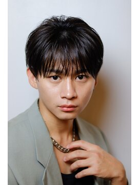 オーシャントーキョー サニー 原宿(OCEAN TOKYO Sunny) ツーブロ韓国マッシュ黒髪