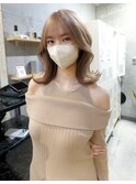 ミルクティーベージュ