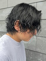 ヒュイル バイ ニアウ(Hwyl by Niau)&nbsp;MEN’S HAIR/波巻きツイストスパイラル/リバースセンターパート