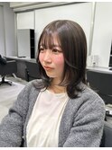 ミディアムレイヤー×グレージュ