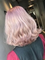 ジーナ 赤羽(XENA) ミルクティーブロンド/顔型別ヘアスタイル特集/パステルピンク