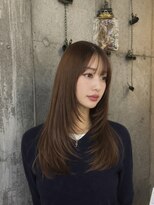 ルフカ(Lufca)&nbsp;艶髪ロング × レイヤーカット