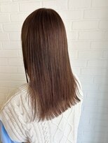 サロン デュッカ(Salon Duka) ぱつっとロング