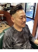 アップバングツーブロックフェイド
