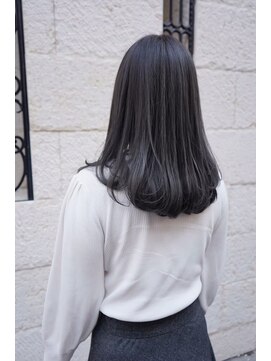 ラフューネ(Raffune) 酸熱トリートメント/セミロング/ツヤ感