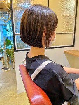 ニルス(nils) 耳かけボブ　nils 妙典