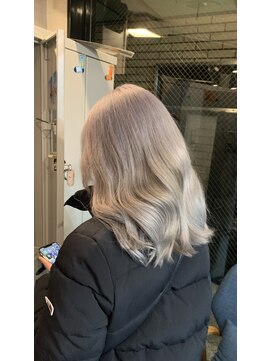 ラフ(LAFF) #黒髪#ボブルフ#ネビージュ#小顔#ワンレン