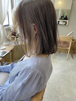 リル(re'll)&nbsp;《花屋併設》チラ見せインナー［酸性ストレート/ヘアセット］