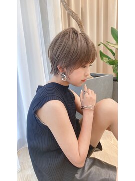 カルナ バイ エルモ(calna by ELMO) calna by ELMO/ショートボブ/ハンサムショート/丸みショート