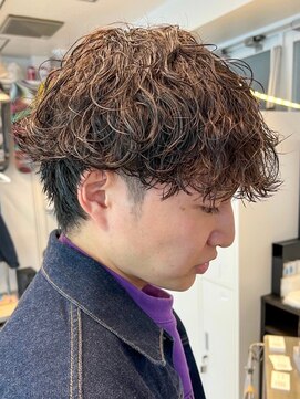 ウェイビーエフティフィフス 横浜西口(WAVEY ft.fifth) 波巻きスパイラルツイストスパイラルパーママッシュメンズヘア