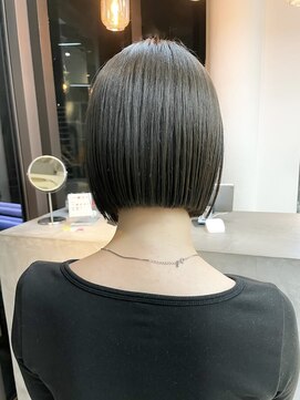 ミィ 表参道(mee.) イメチェン/ハッシュカット/フルバング/似合わせカット/表参道